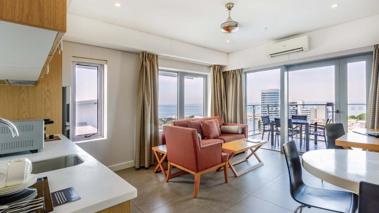 Oaks Darwin Elan Hotel Kültér fotó