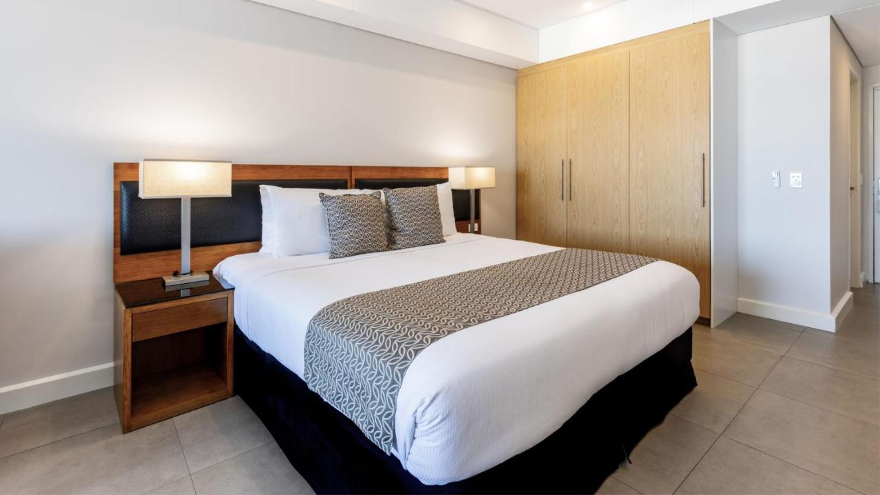 Oaks Darwin Elan Hotel Kültér fotó