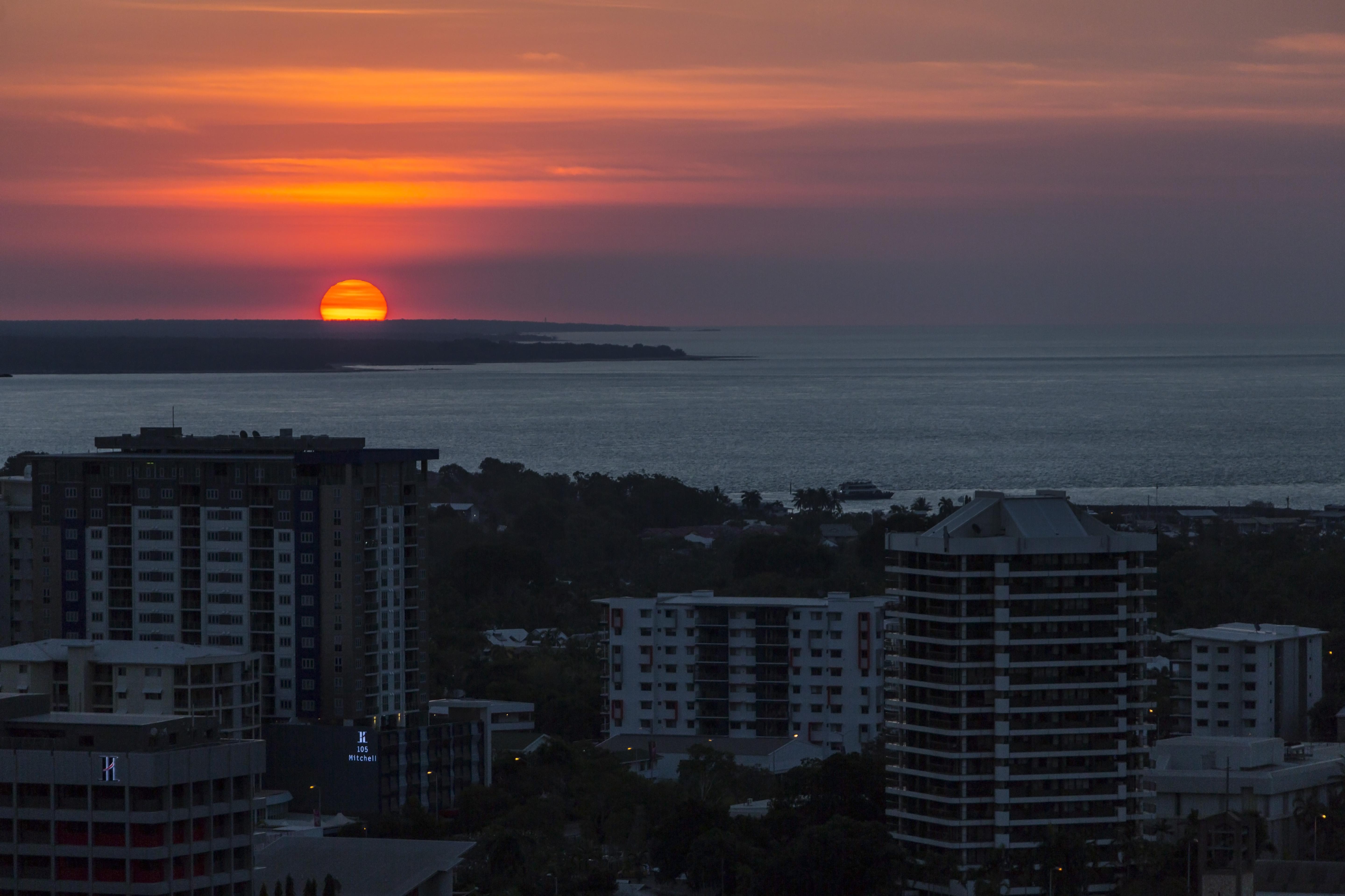 Oaks Darwin Elan Hotel Kültér fotó